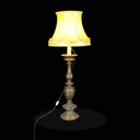 Tischlampe mit hellem Schirm