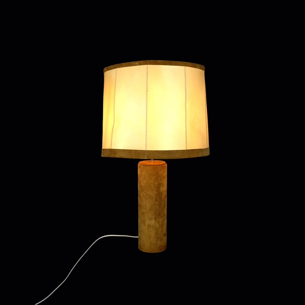 Tischlampe mit Fuß mit Velours