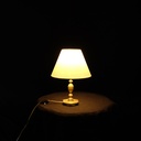 Tischlampe mit Messingfuß