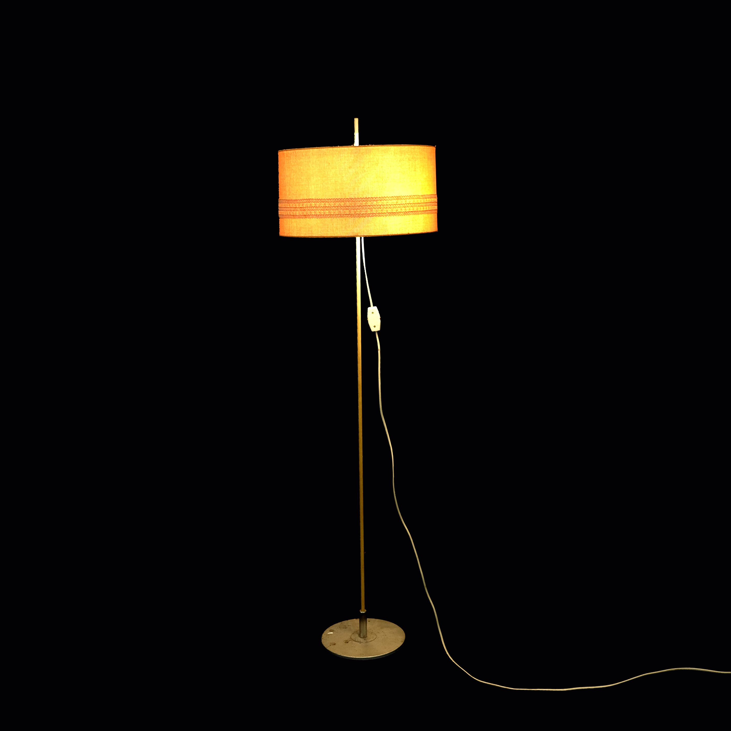Stehlampe 27