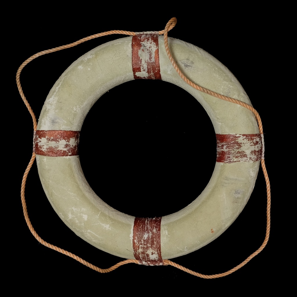 rot-weißer Rettungsring