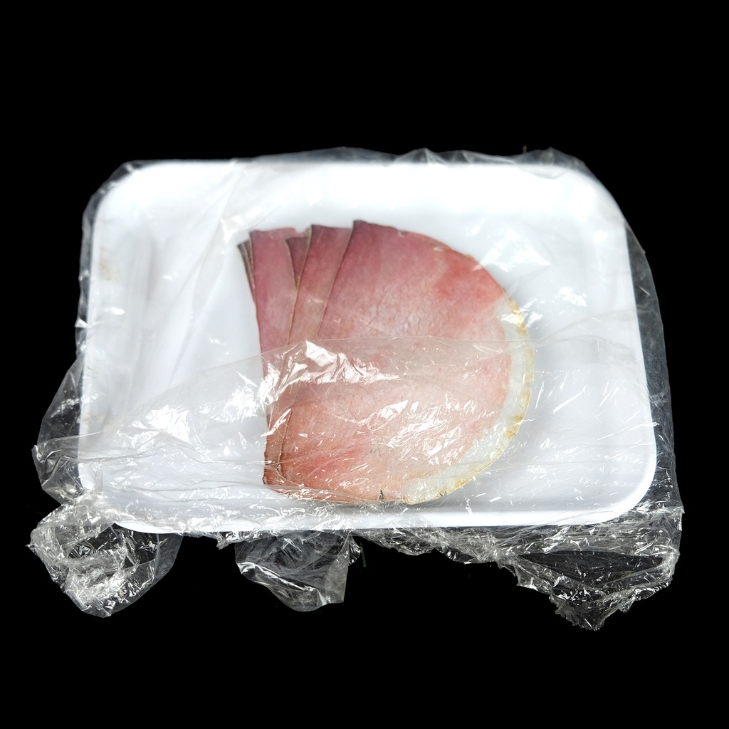 Kunst-Wurst in Plastikverpackung