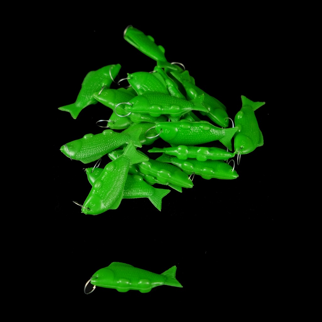 kleine bunte Plastikfische