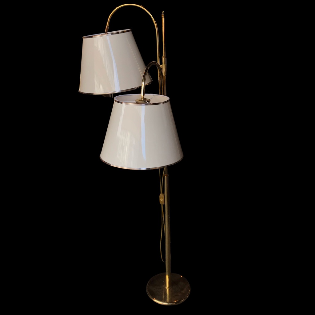 zweiarmige Stehlampe, schwenkbar