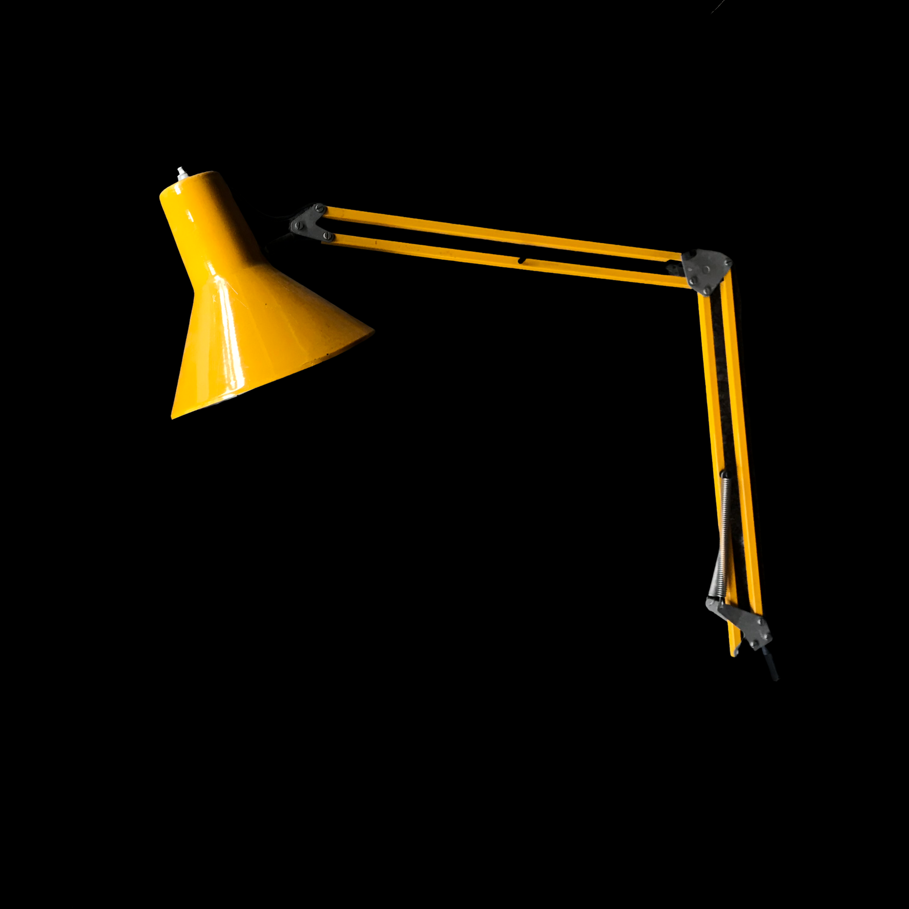 gelbe Architektenlampe