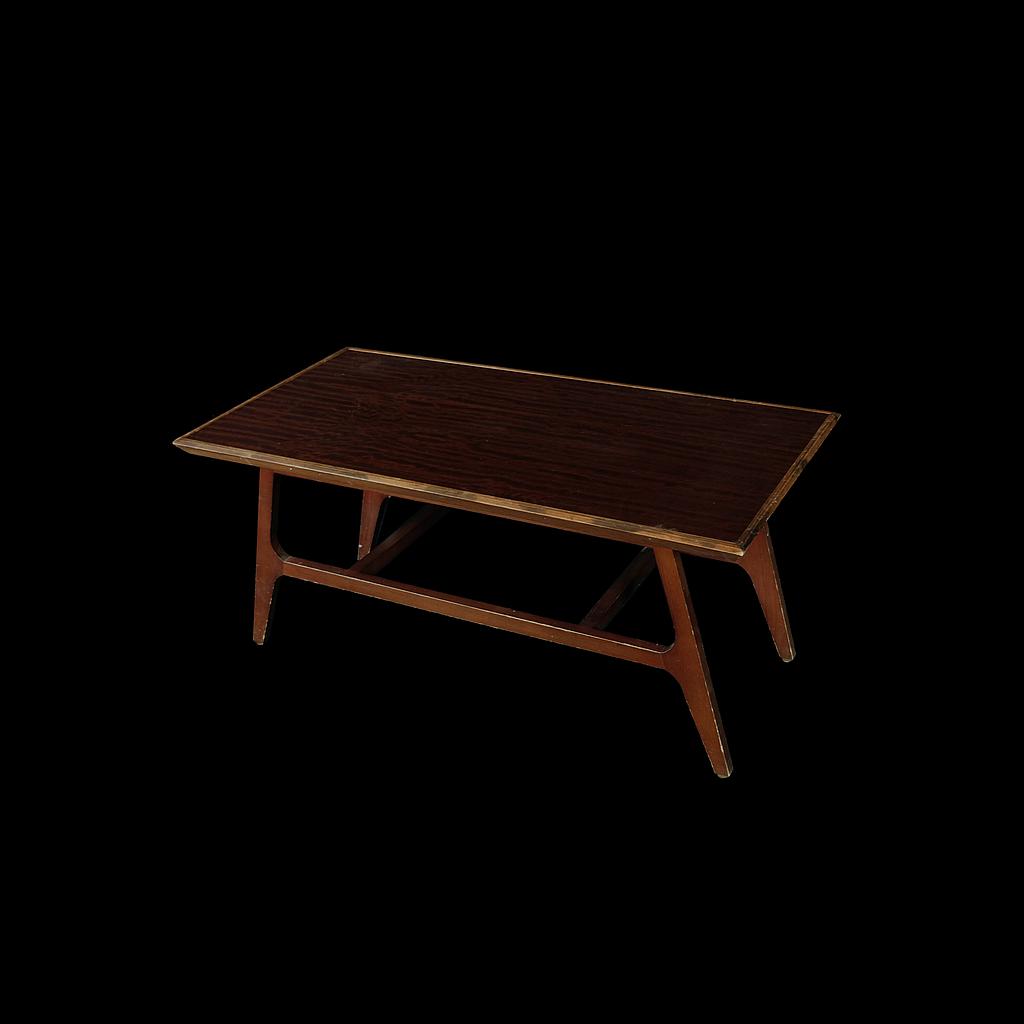 Couchtisch aus Holz