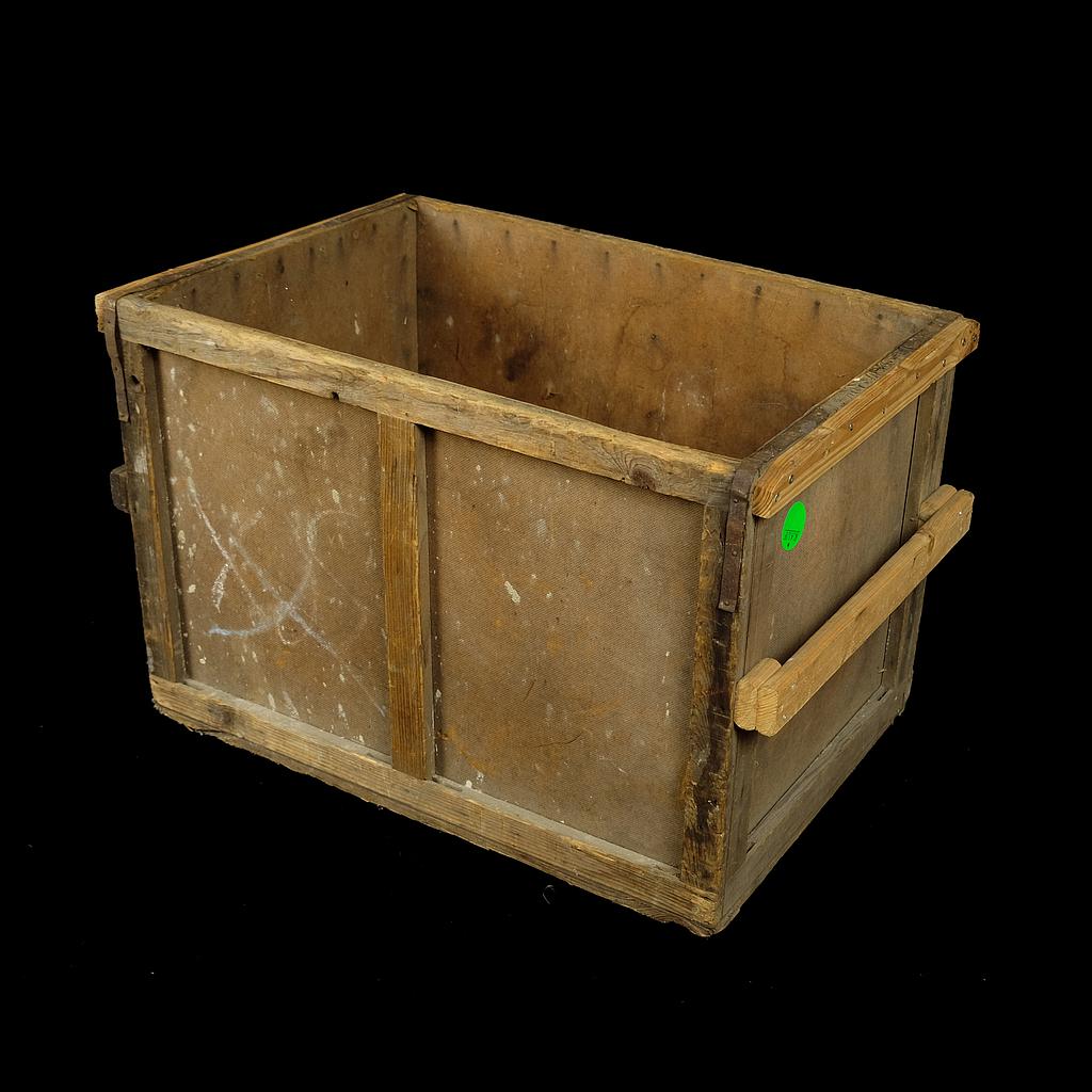 ALT LÖSCHEN - braune Holzkiste