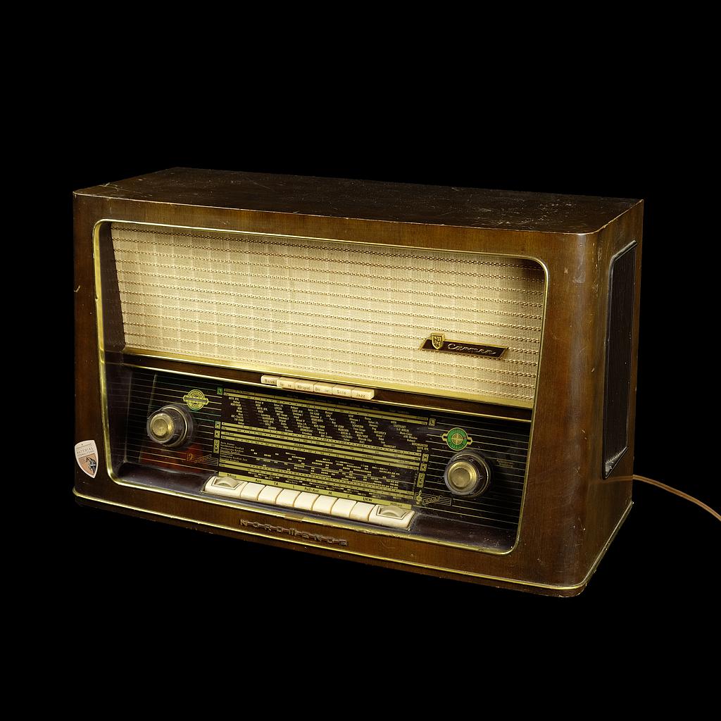 großes Radio, Nordmende "Carmen", 50er