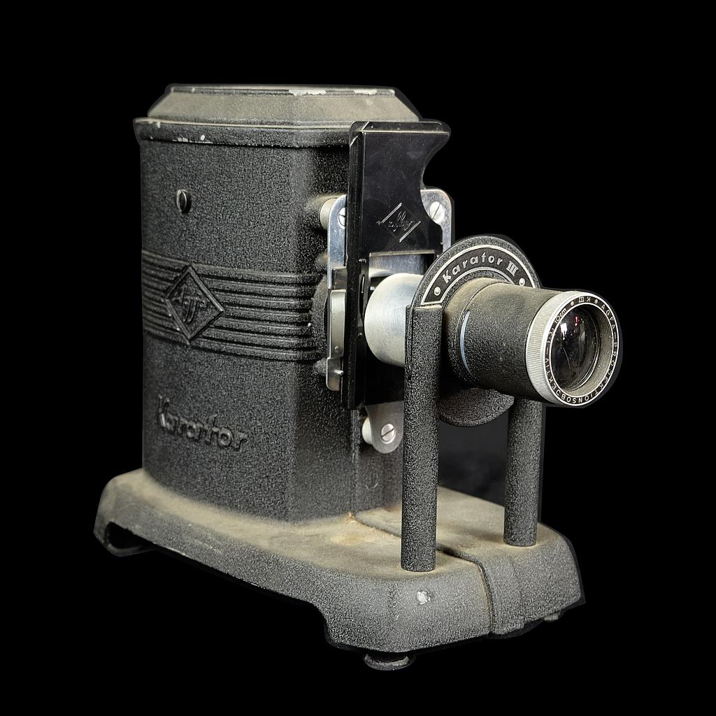 schwarzer Diaprojektor Agfa Karator