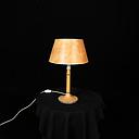 Miete - Tischlampe mit orangem Schirm