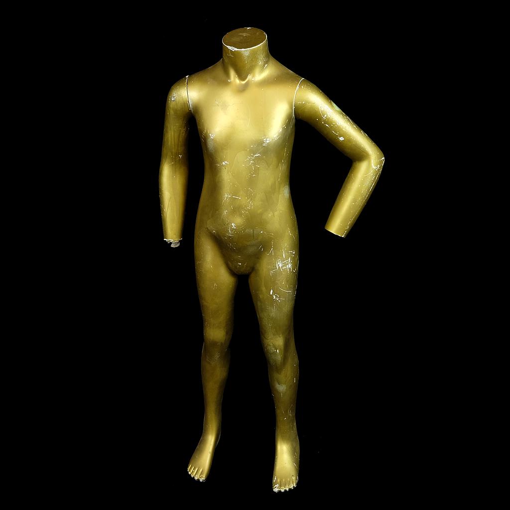 goldene Schaufensterpuppe 'Kind'