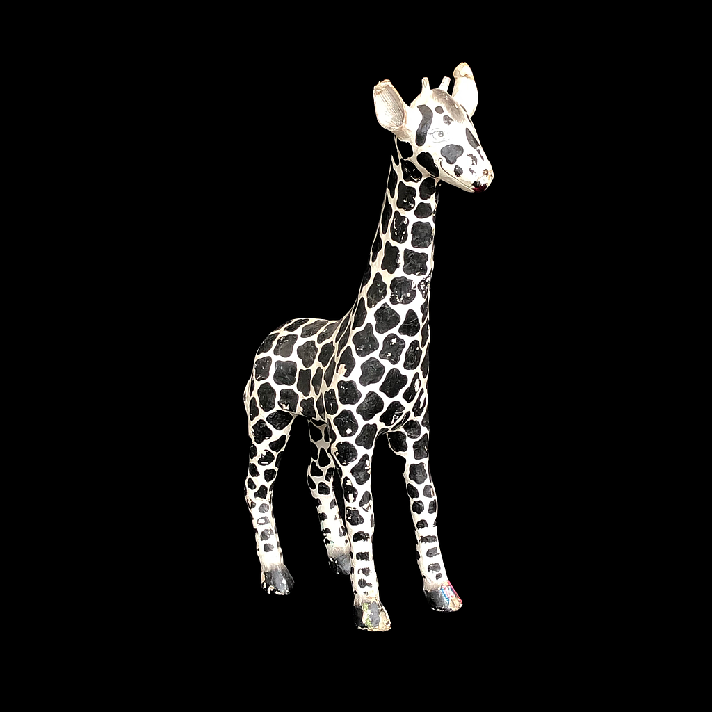 ALT LÖSCHEN schwarz-weiße Giraffe aus Pappmaché