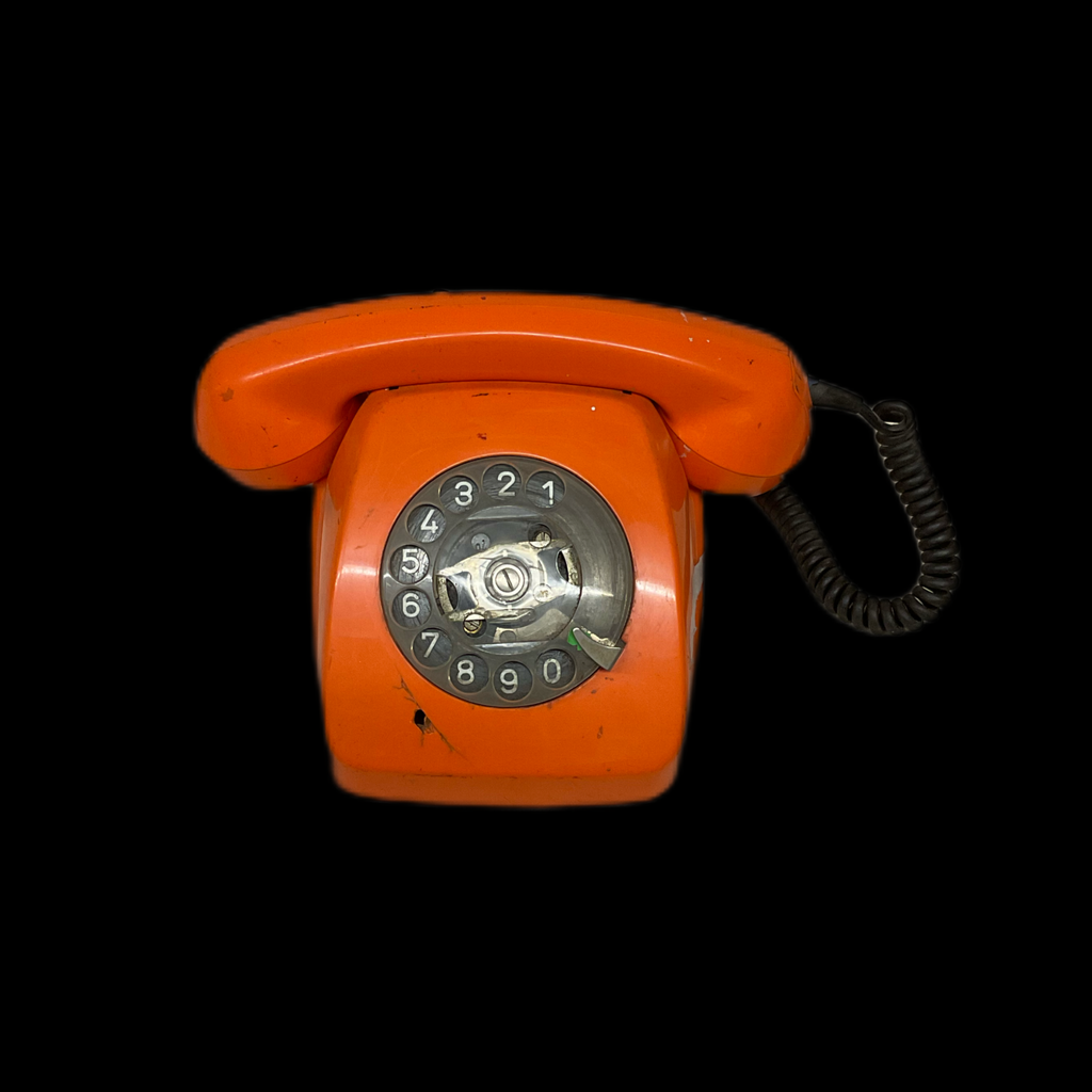 oranges Wählscheibentelefon 70er Jahre