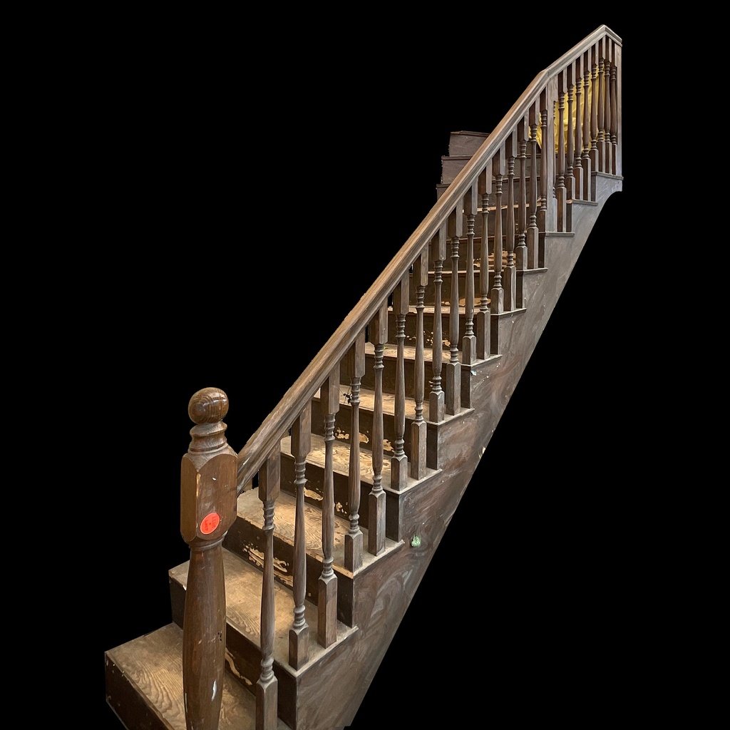Große braune Treppe