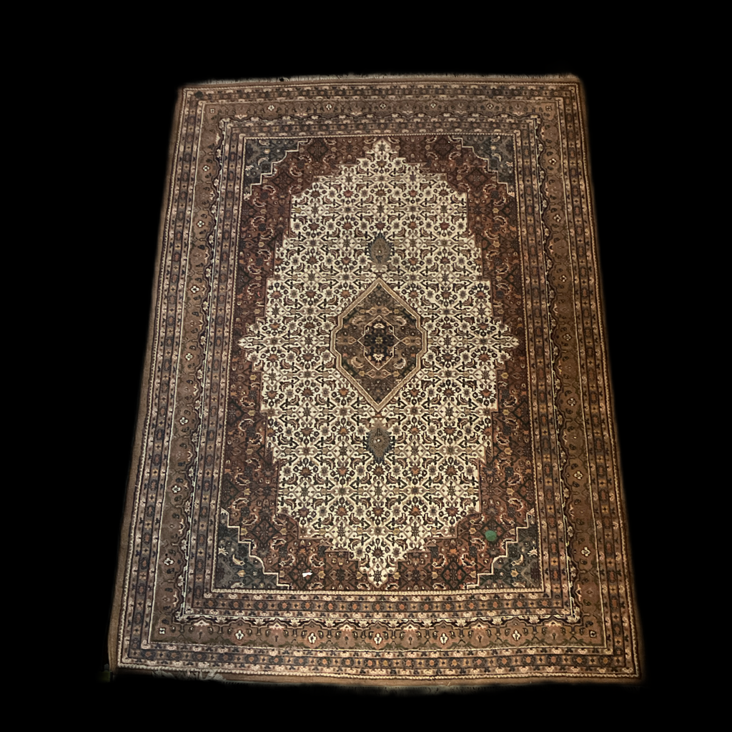 Großer Perserteppich 