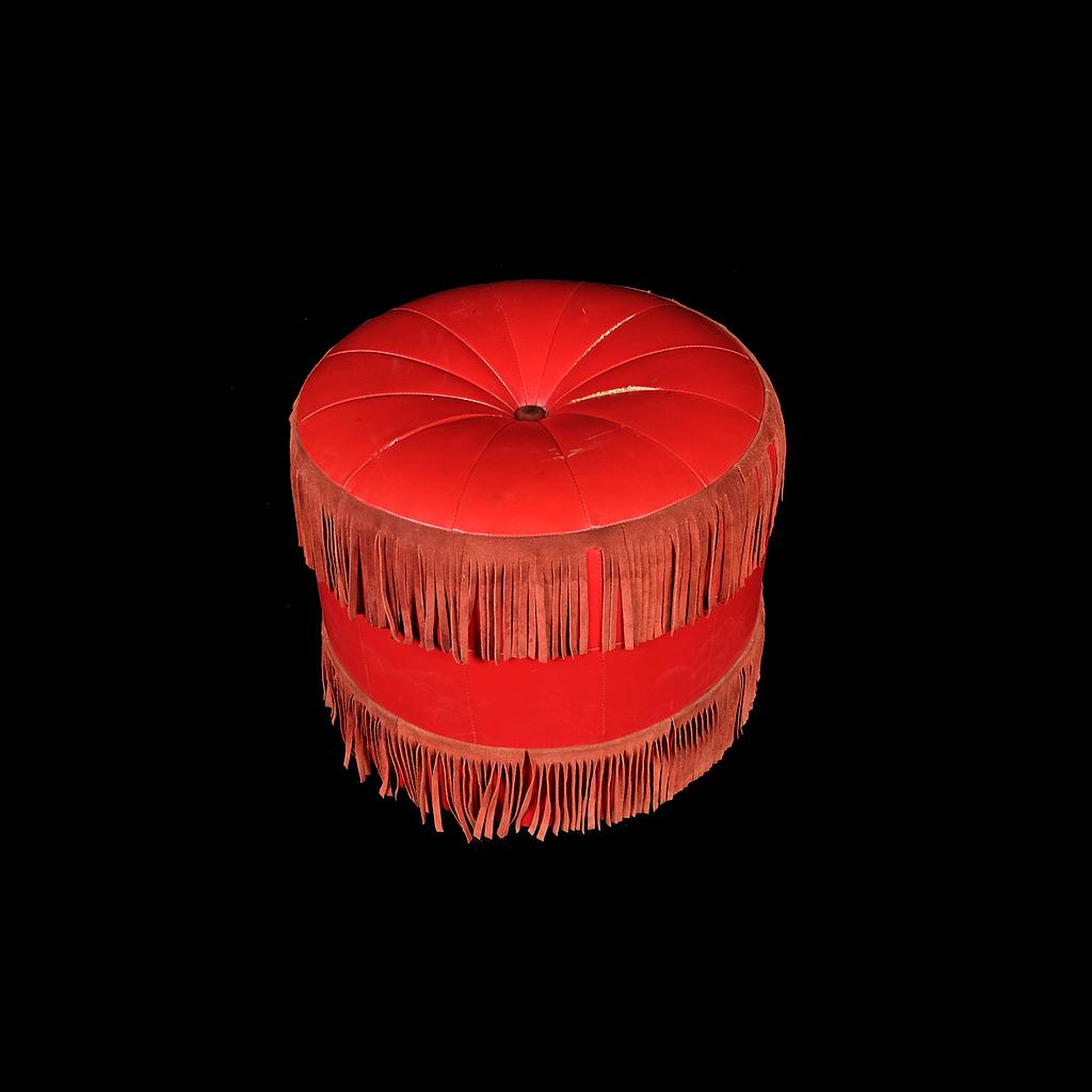 roter Sitzpuff