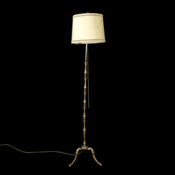 [LMP0046] Stehlampe, Messingfuß verziert, heller Schirm