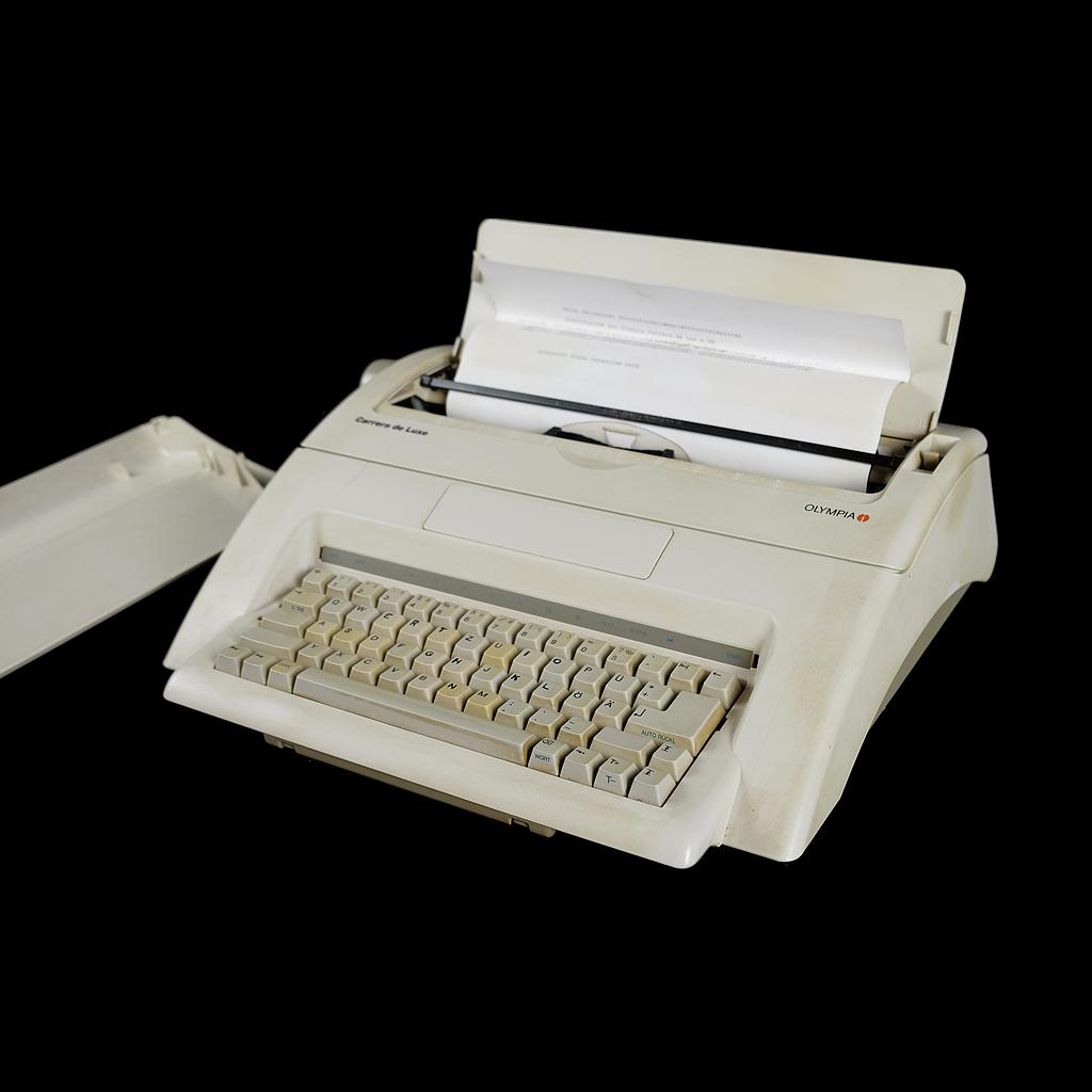 elektrische Schreibmaschine Olympia, 90er Jahre