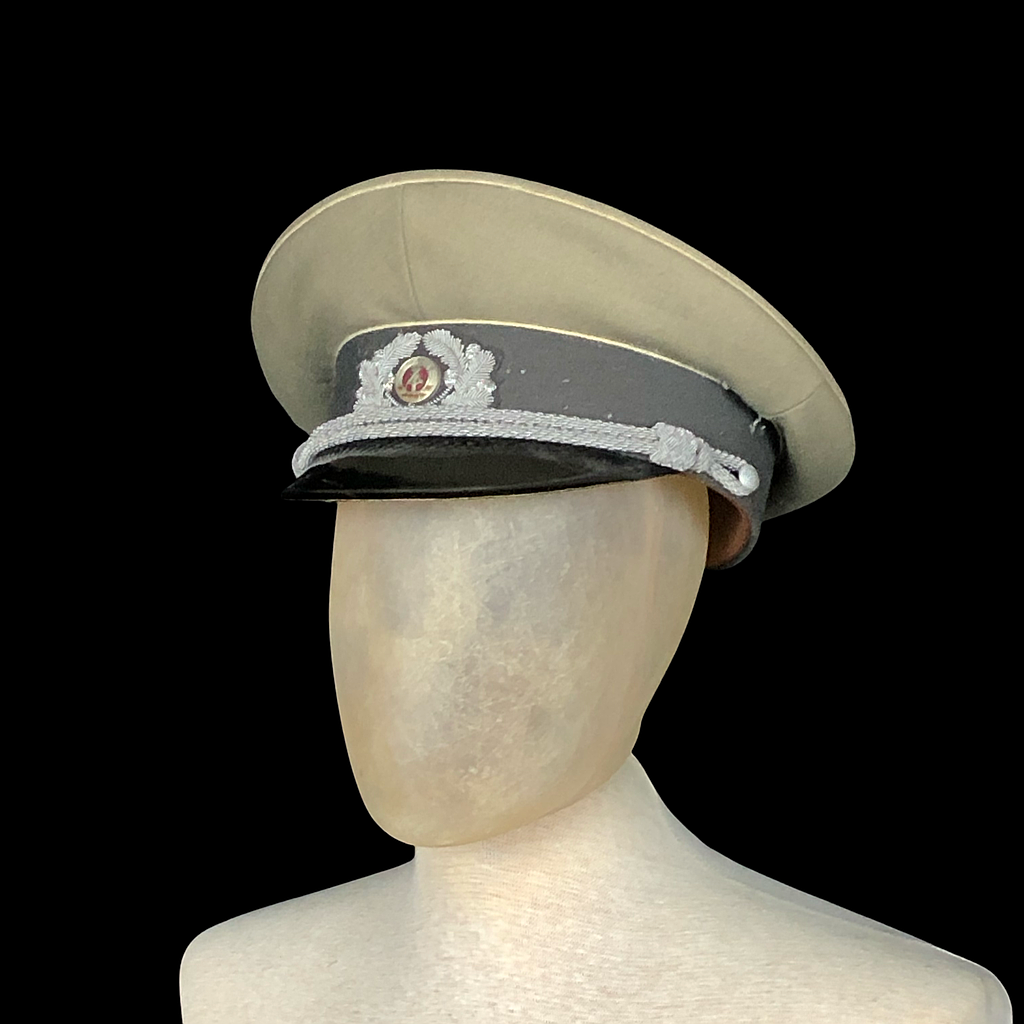 DDR Offiziersmütze